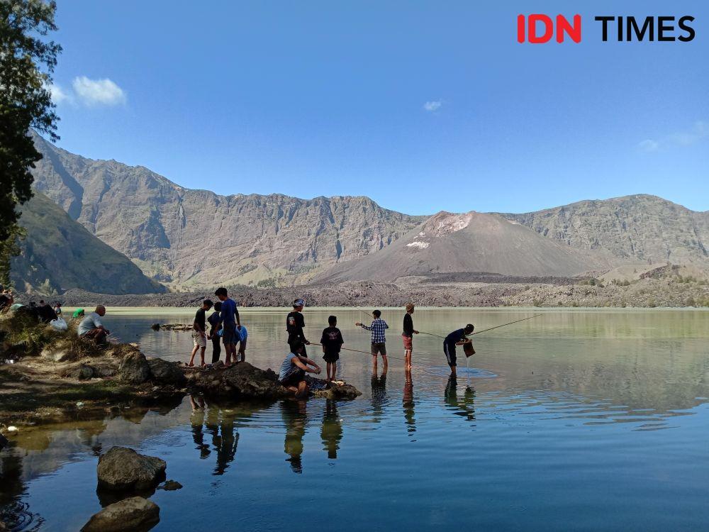 Status Rinjani Waspada Level II, Pendaki Dilarang Mendekat ke Barujari