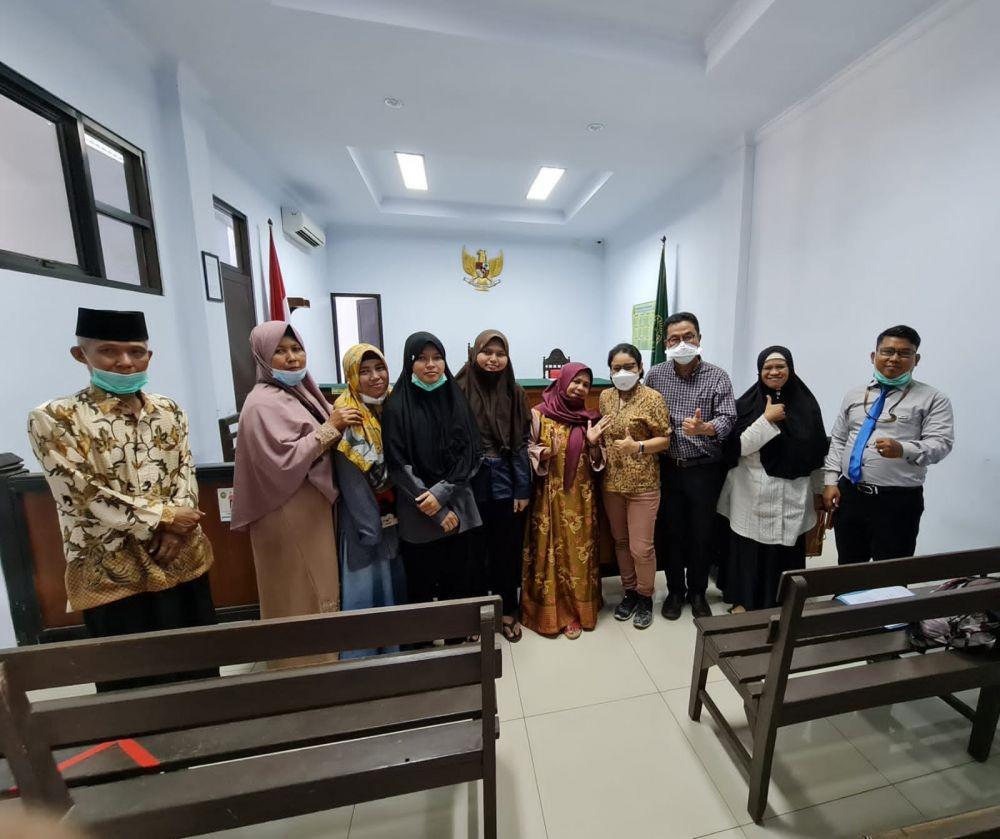 Hakim Kabulkan Ganti Jenis Kelamin Tanpa Ganti Nama