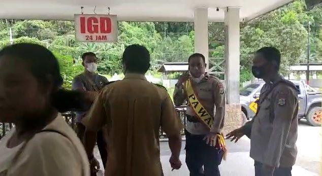 RSUD Kaimana Digeruduk Warga, Diduga Akibat Kematian Usai Vaksinasi