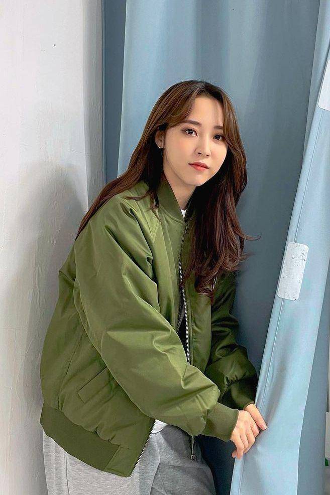 Moonbyul MAMAMOO (instagram.com/mamamoo_official)