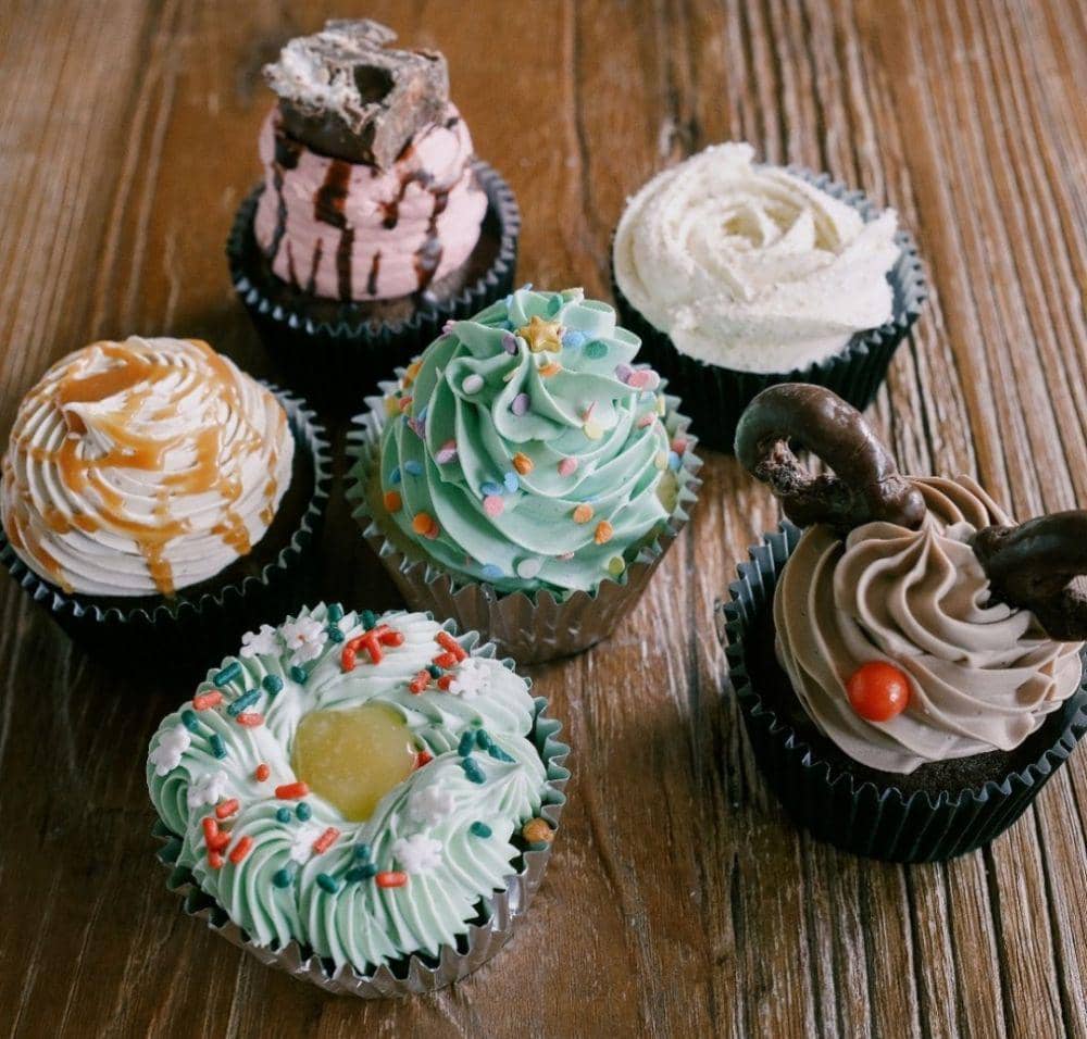 cupcake (instagram.com/mignonecakes)