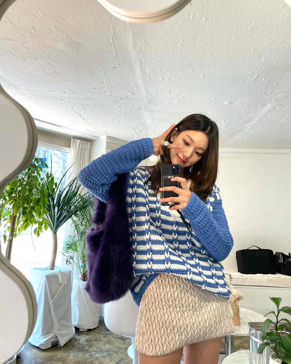 Lee Ho Jung (instagram.com/holly608)