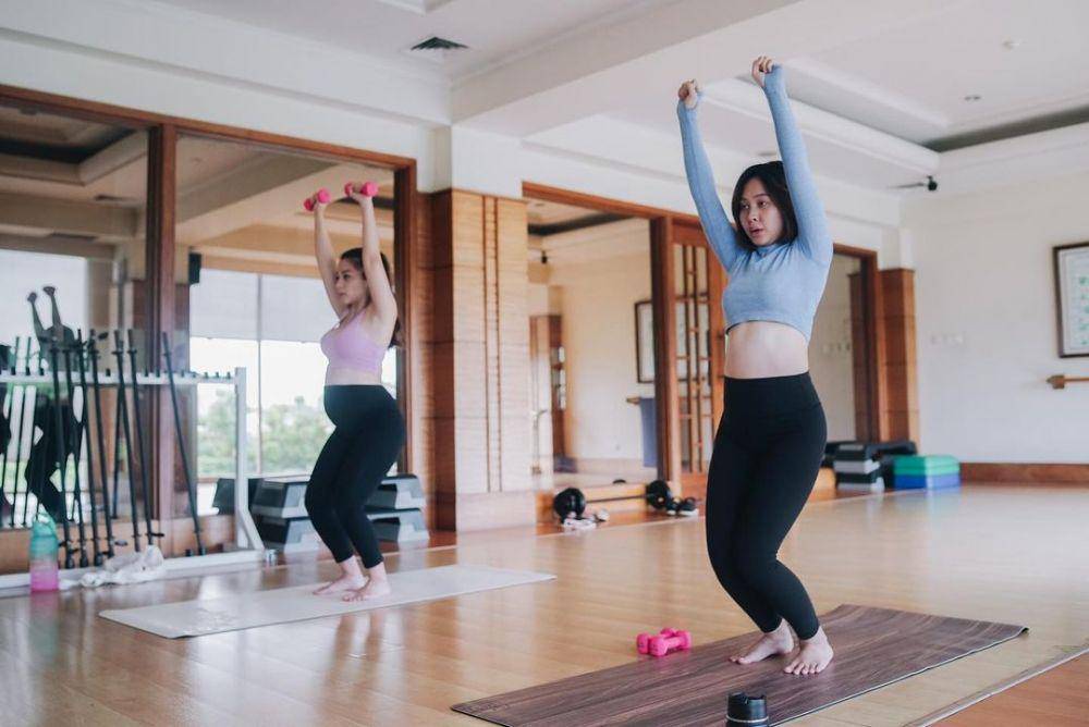 potret Nikita Willy prenatal pilates (instagram.com/jamilatus.sadiyah)