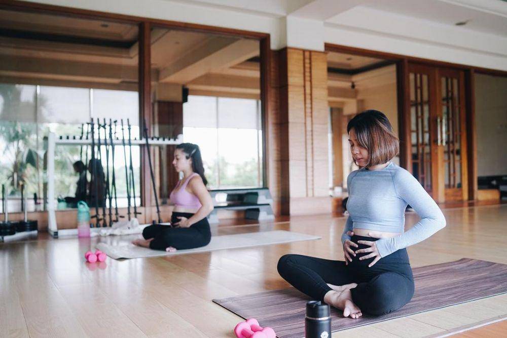 potret Nikita Willy prenatal pilates (instagram.com/jamilatus.sadiyah)