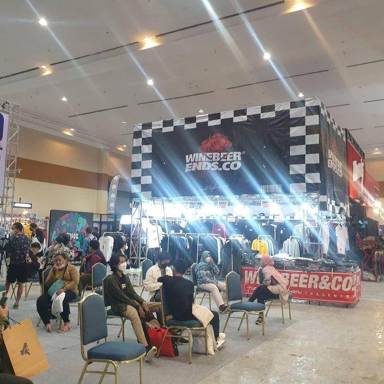 Jakcloth 2021 (Instagram.com/jakcloth)