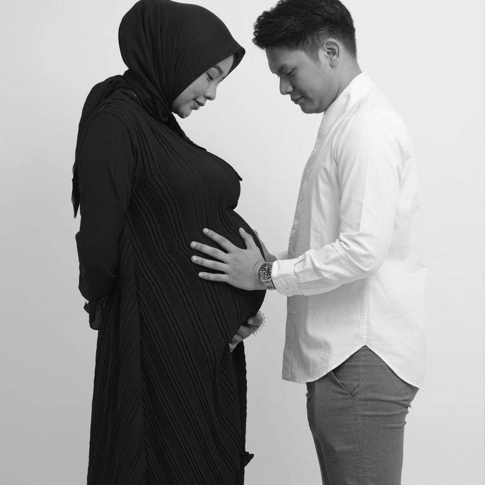 Dea Rizkita dan Rhaka Ghanisatria (instagram.com/dearizkita)