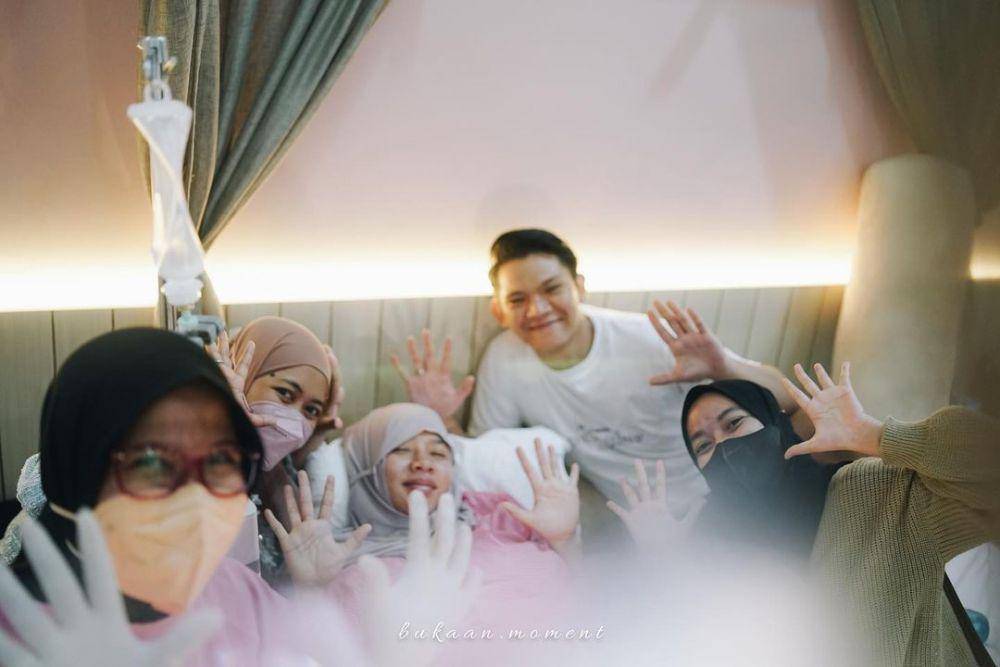 Dea Rizkita dan Rhaka Ghanisatria (instagram.com/dearizkita)