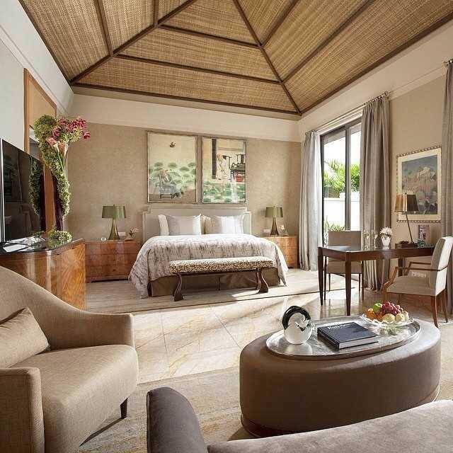 The Mulia (instagram.com/themuliabali)