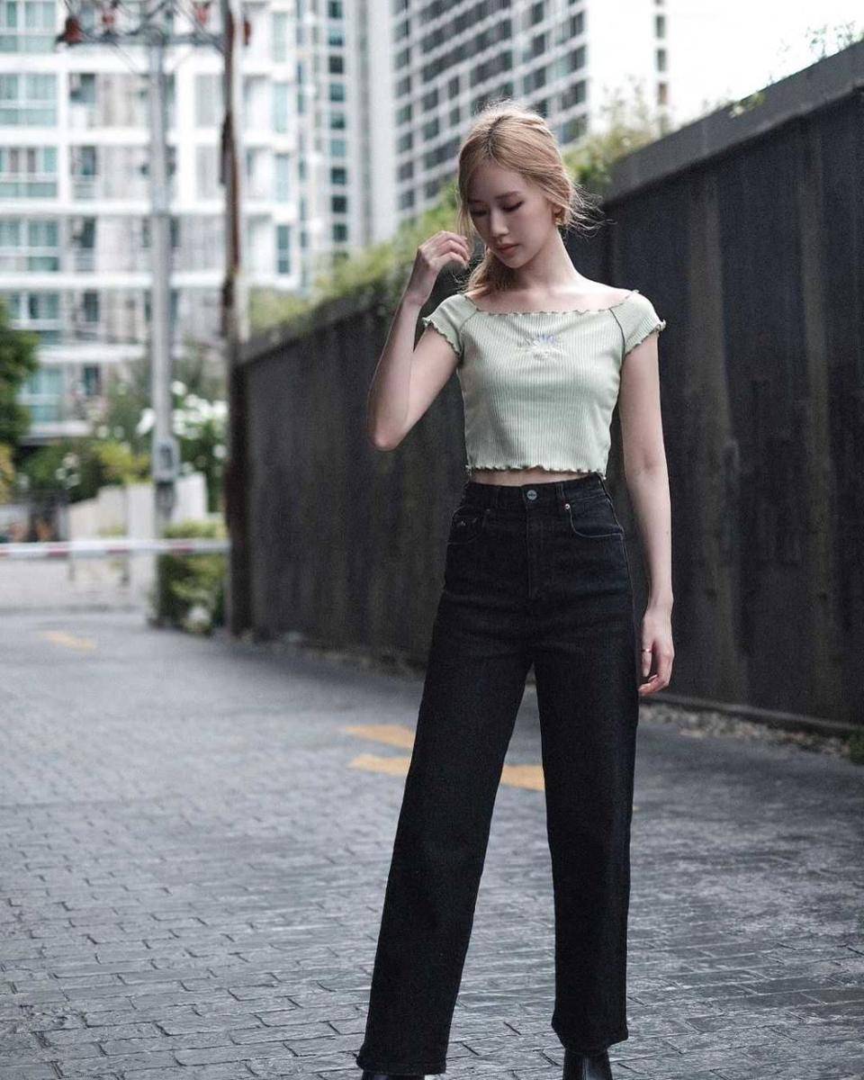Crop top ala Jane Ramida (instagram.com/janeeyeh)