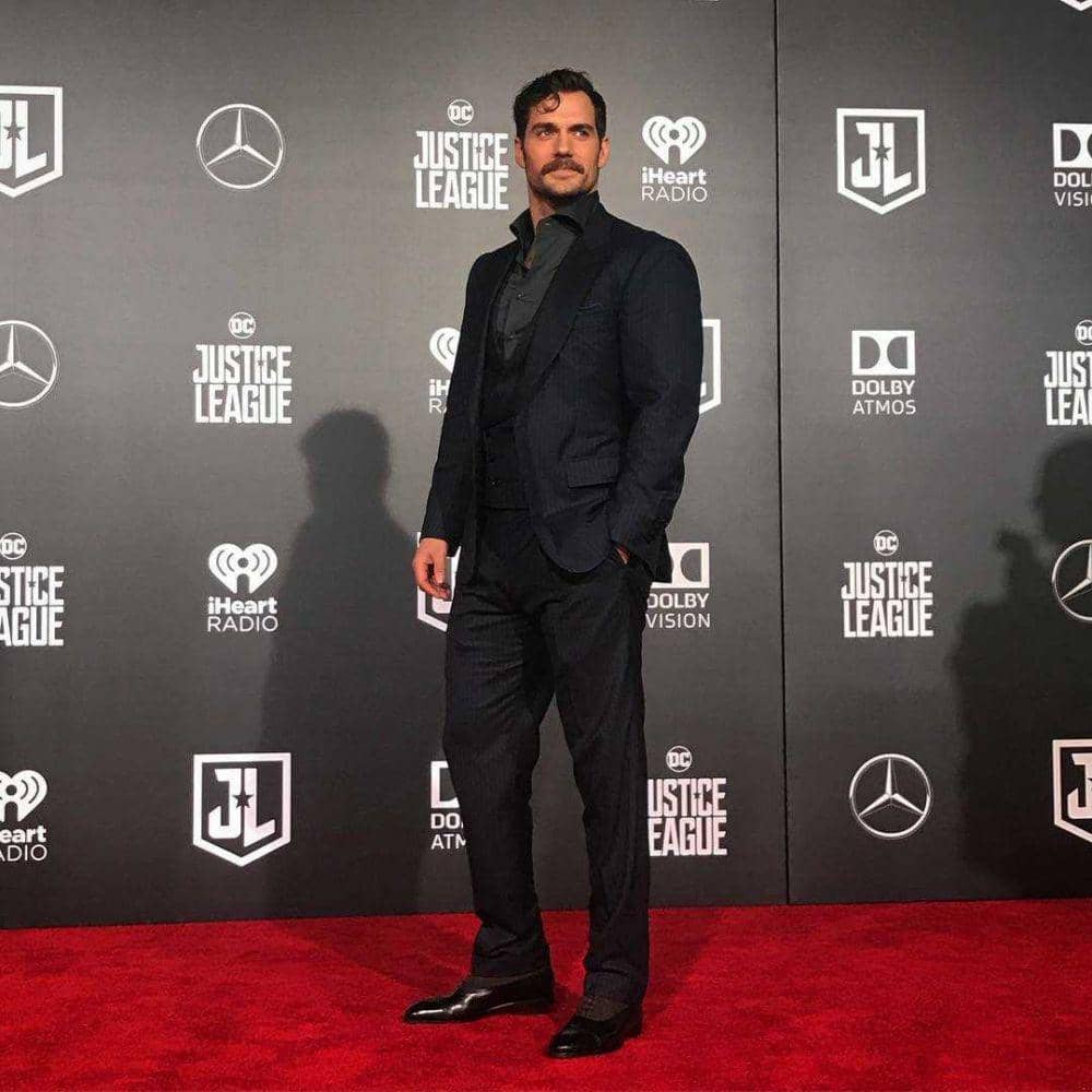 Henry Cavill (instagram.com/justiceleague)