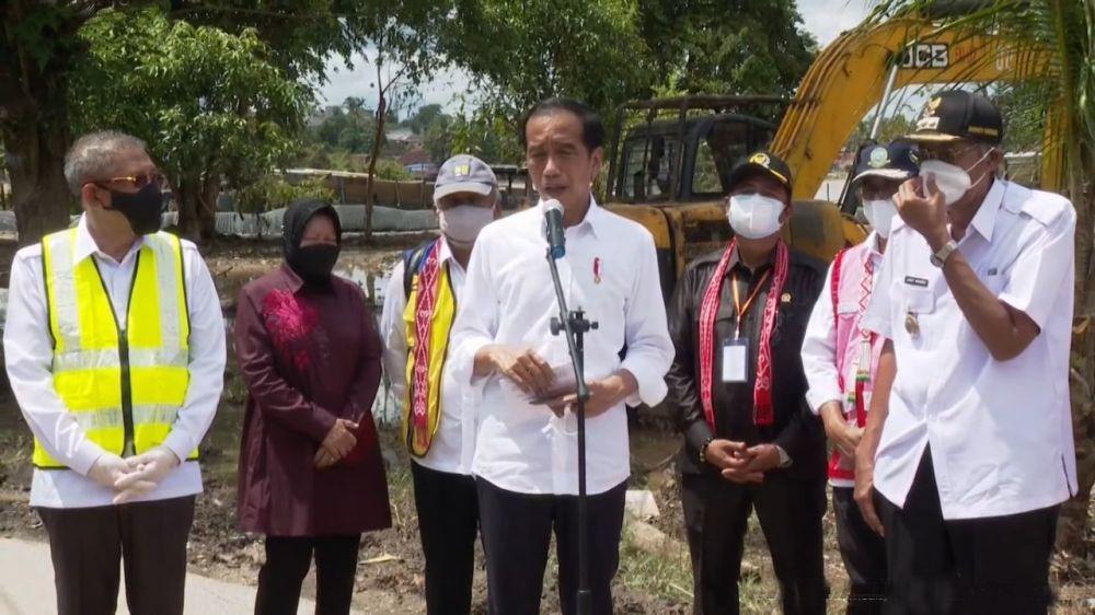 Cegah Banjir, Jokowi Minta KLHK dan Swasta Bangun Pesemaian di Sintang