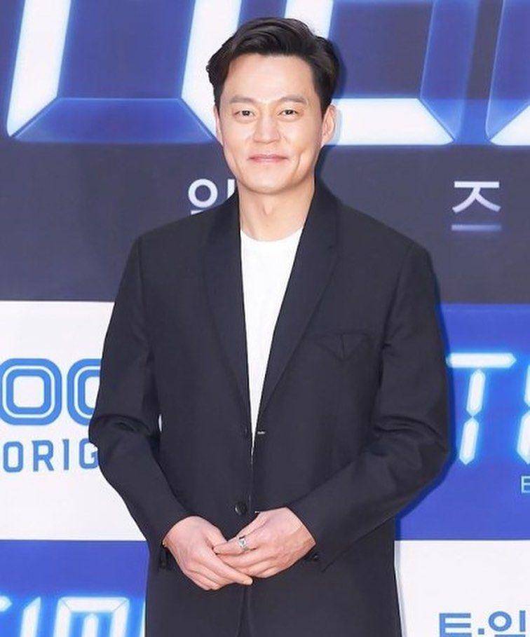 Lee Seo Jin (instagram.com/hook_entertainment)
