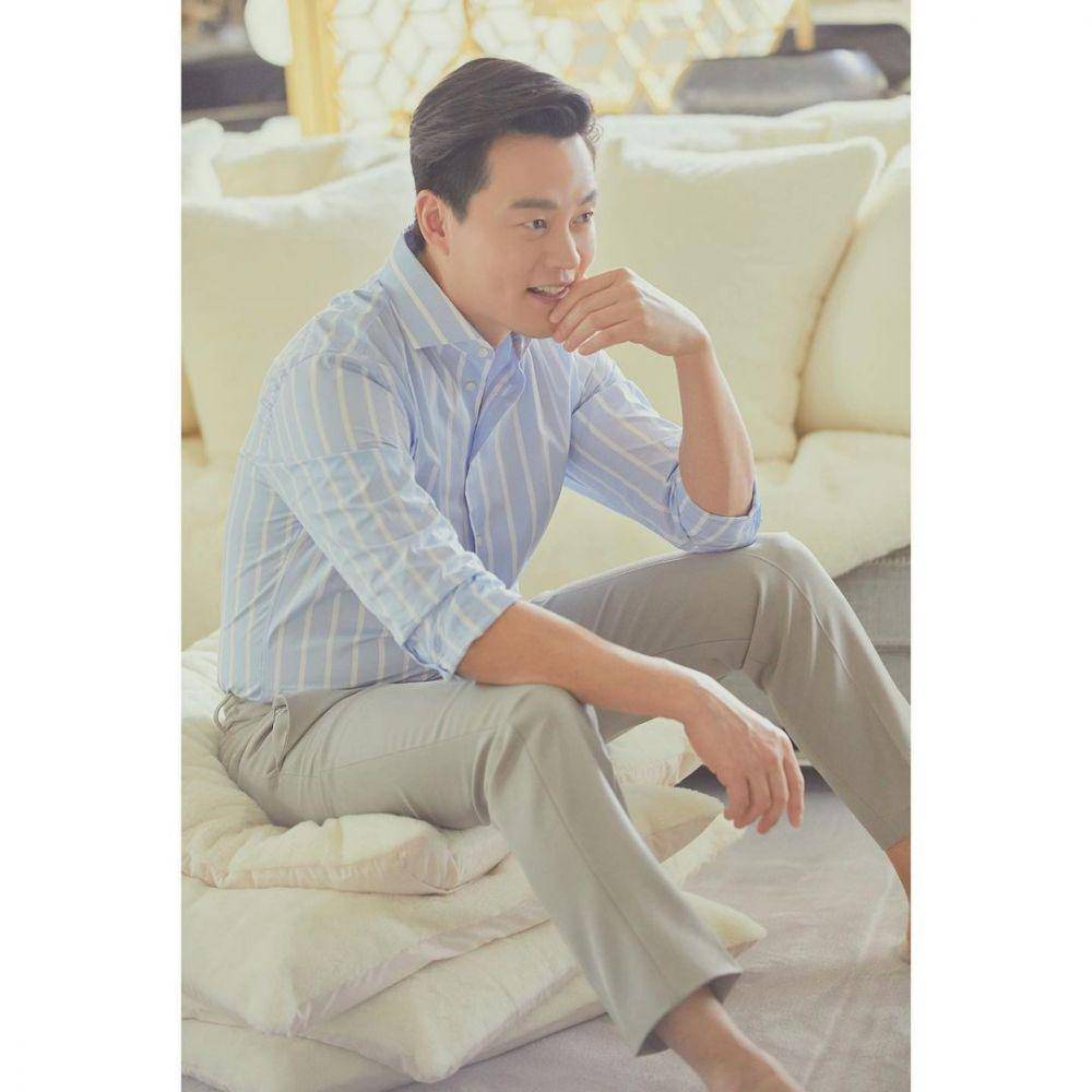 Lee Seo Jin (instagram.com/hook_entertainment)