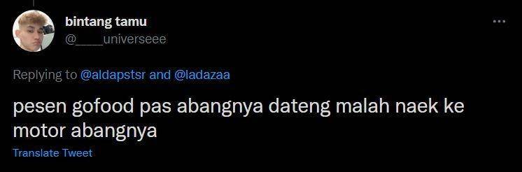 gak fokus naik ojek online (twitter.com/_____universeee)