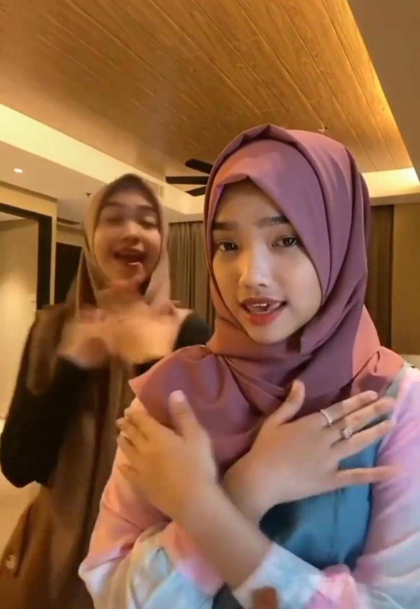 Fuji dan Ria Ricis (instagram.com/ricistr1309)
