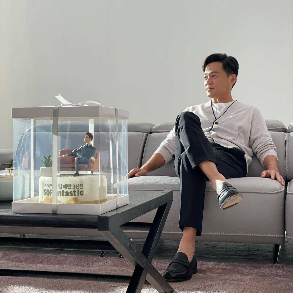 Lee Seo Jin (instagram.com/hook_entertainment)