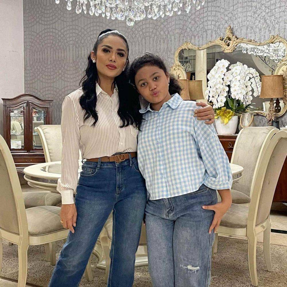 Krisdayanti Lemos dan Amora Lemos (Instagram.com/krisdayantilemos/)