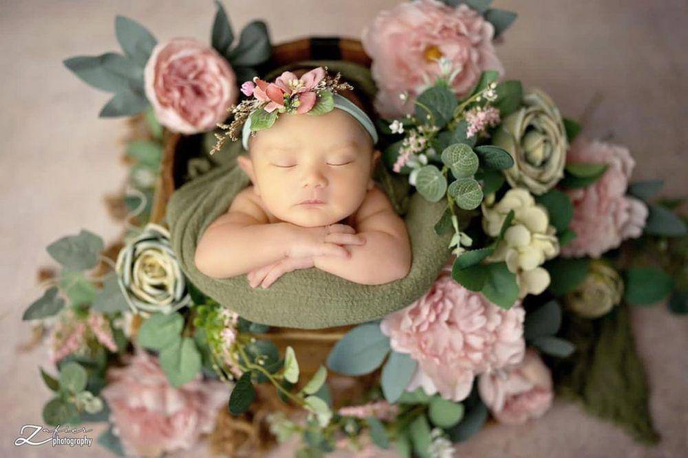 Fazeela Meshwa Athari (instagram.com/dennycagur)