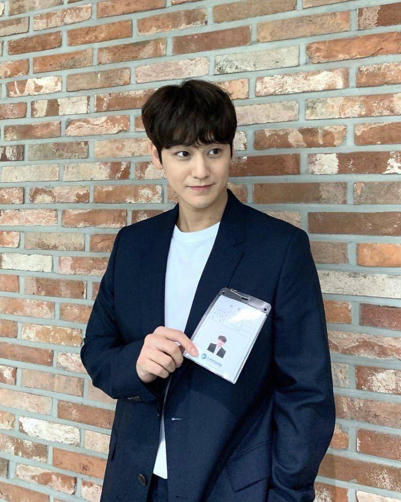 potret Kim Bum (instagram.com/k.kbeom)