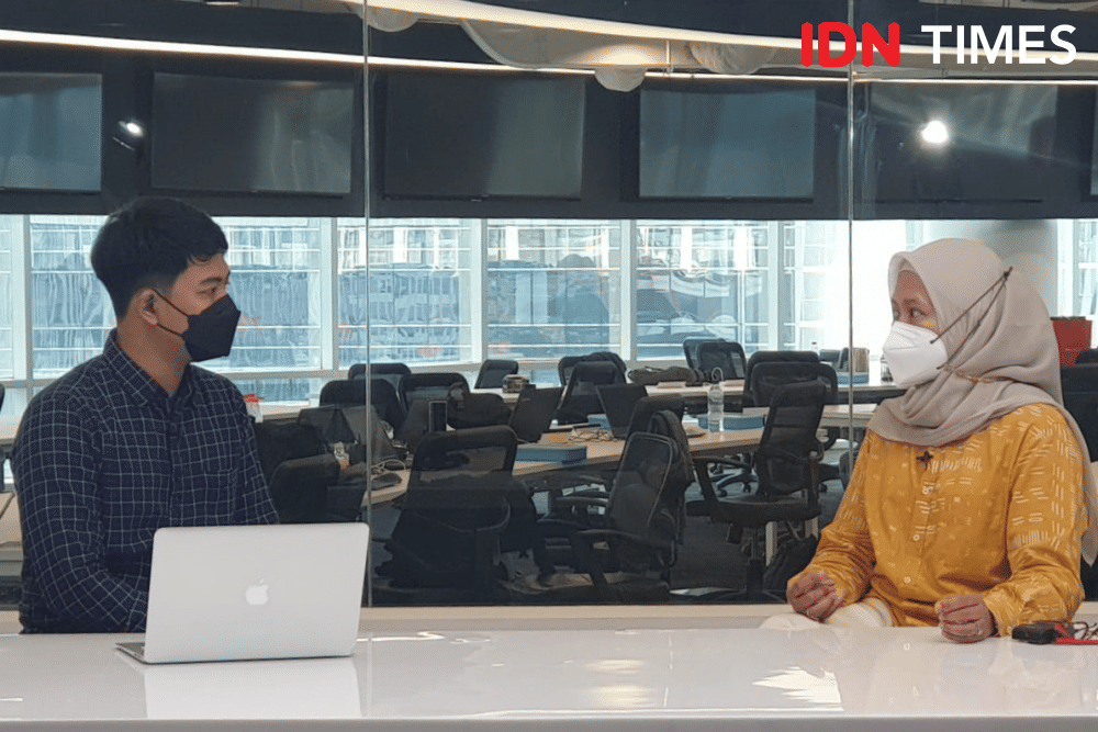 Diah Saminarnih, Penasihat Dirjen WHO soal Gender dan Pemuda saat di kantor IDN Media HQ pada Kamis (9/12/2021). (IDN Times/Uni Lubis)
