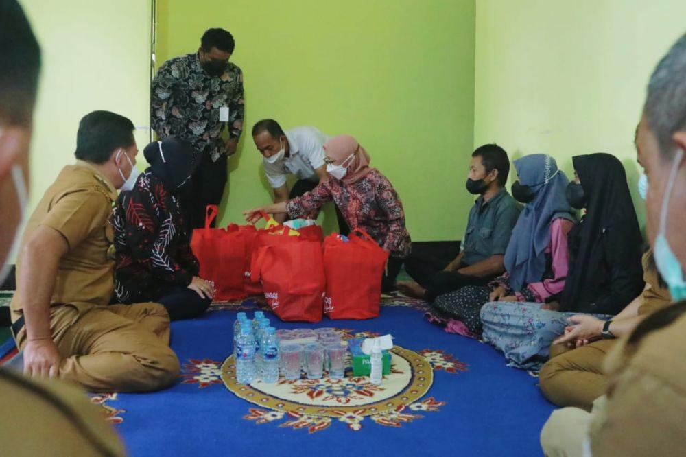 Temui Tunarungu Korban Pelecehan, Risma: Setidaknya Bisa Ucap Tolong
