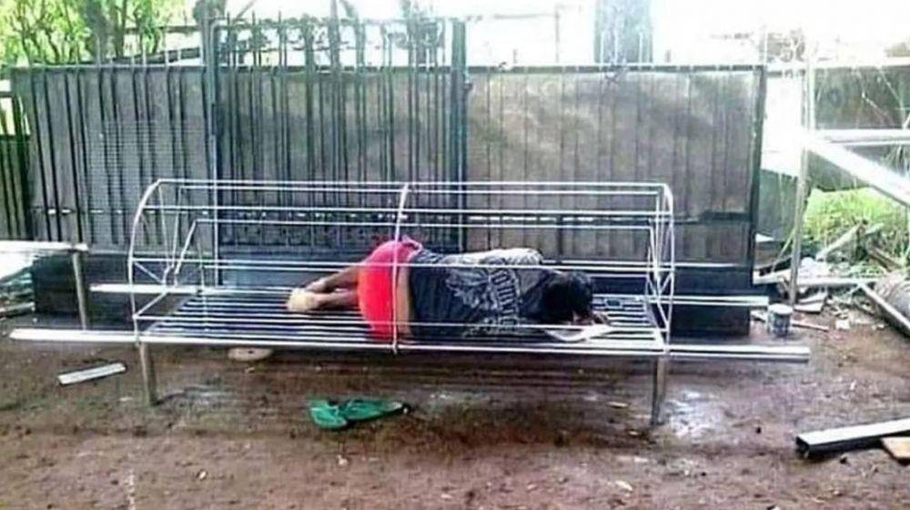 rebahan kocak (instagram.com/serangkerad)