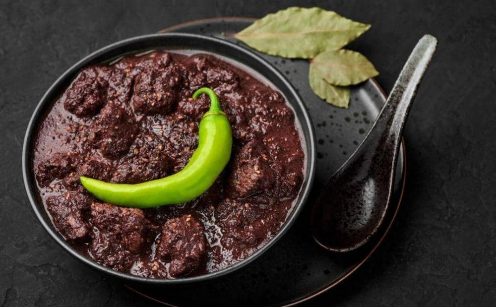dinuguan (instagram.com/adobofrankfurt)