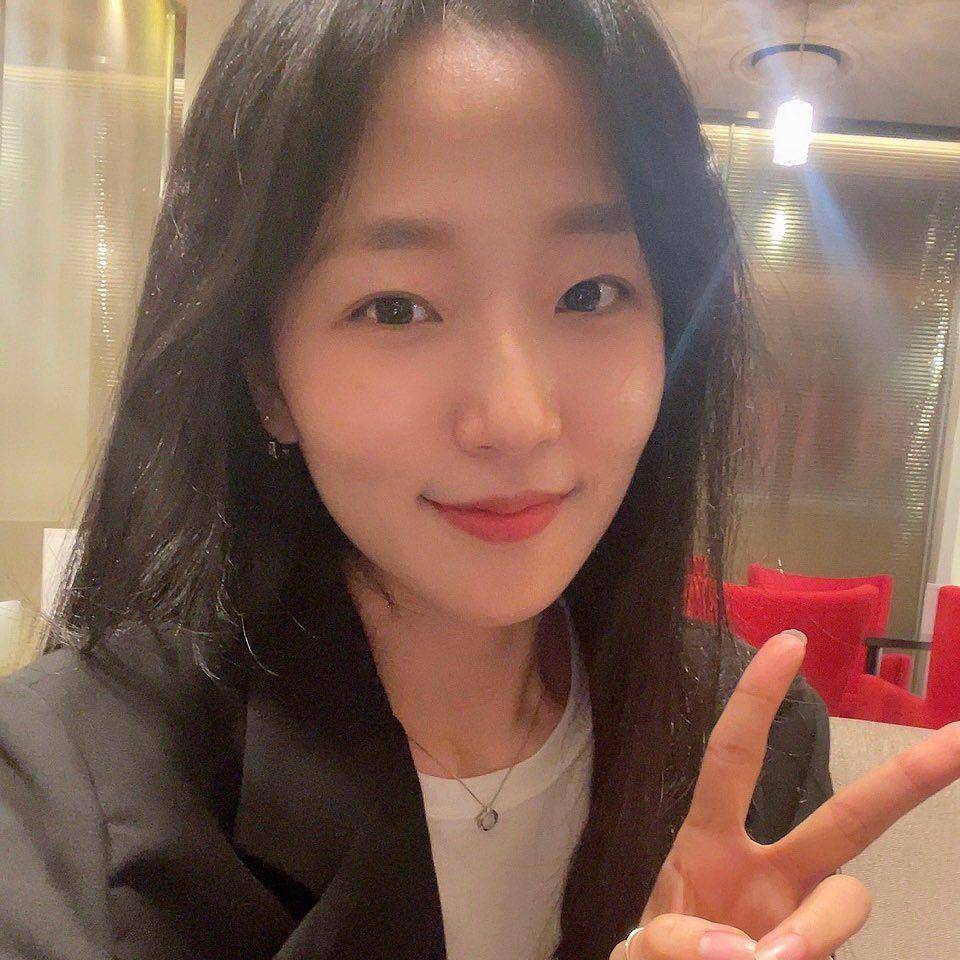 Cho Soo Hyang (instagram.com/noon_company)