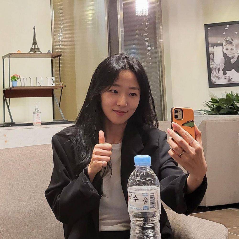 Cho Soo Hyang (instagram.com/noon_company)