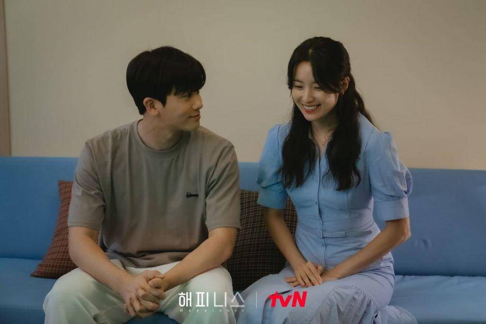 Park Hyung Sik dan Han Hyo Joo di drama Happiness (instagram.com/tvn_drama)