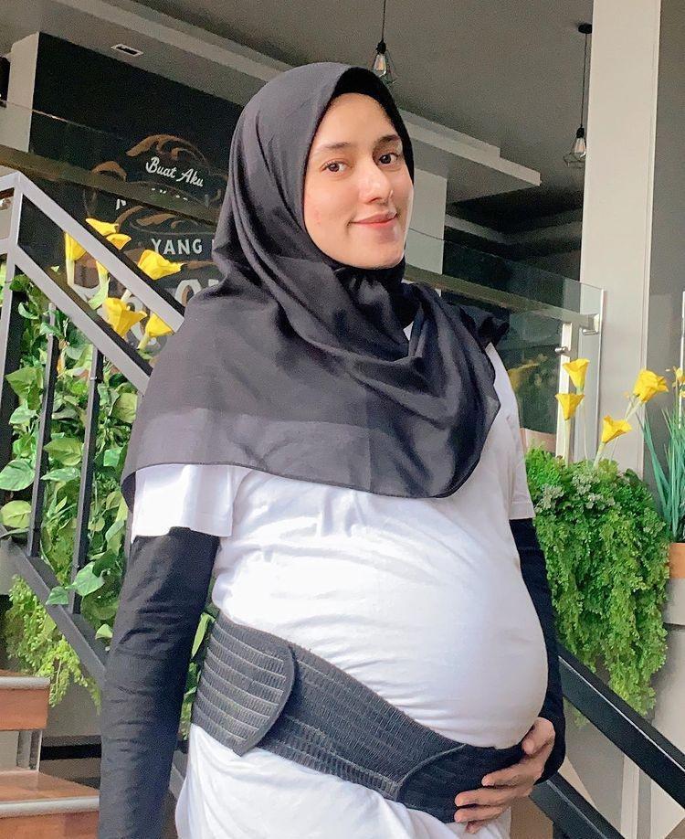 Fairuz (Instagram.com/fairuzarafiq)