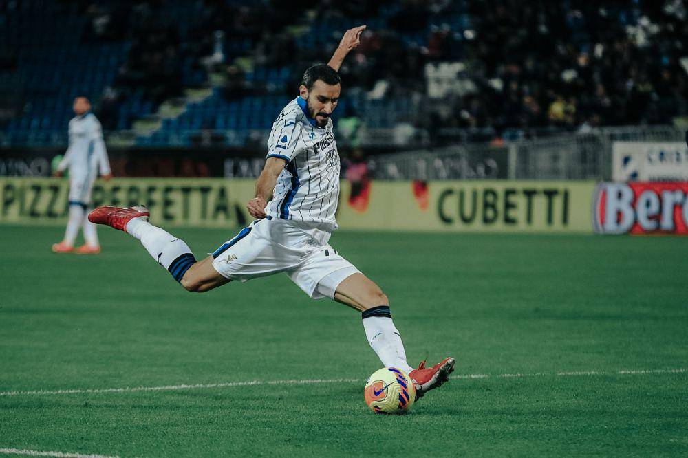 Davide Zappacosta tampil membela Atalanta. (twitter.com/DZappacosta)