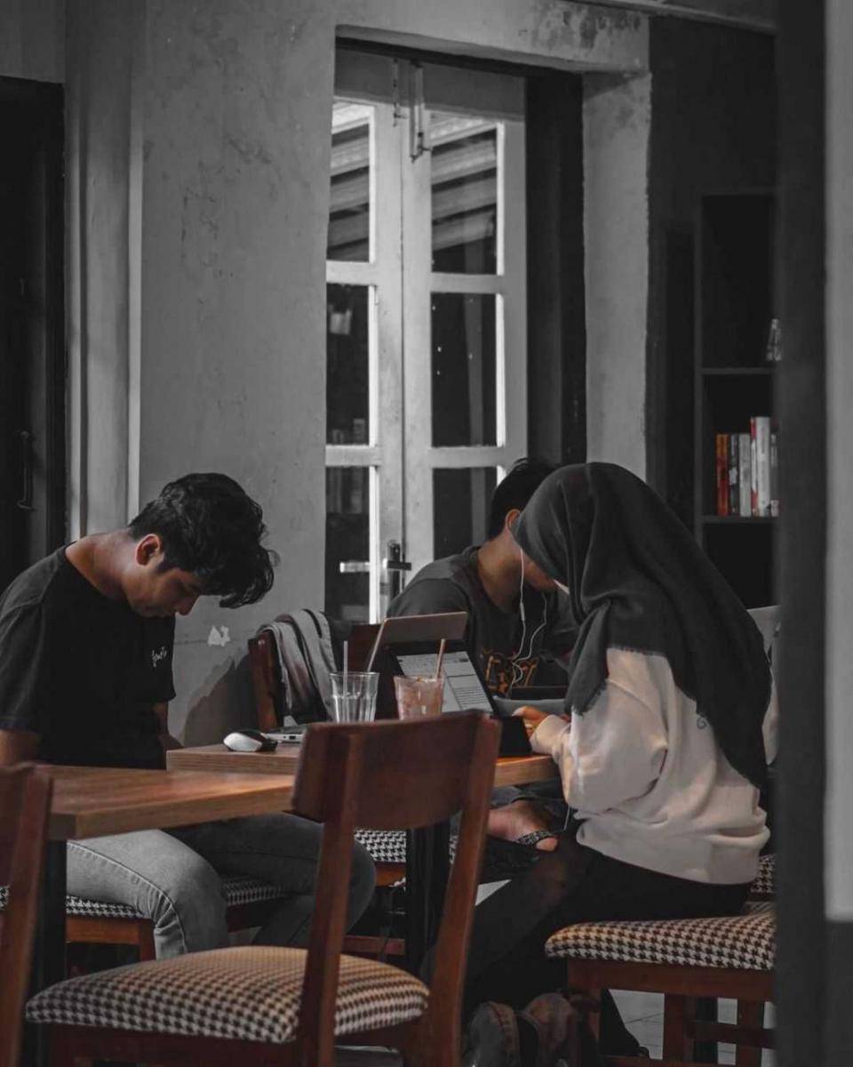 Semeja Coffee (instagram.com/semejacoffee)