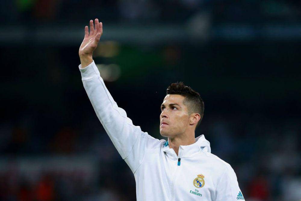Cristiano Ronaldo (twitter.com/SquawkaNews)