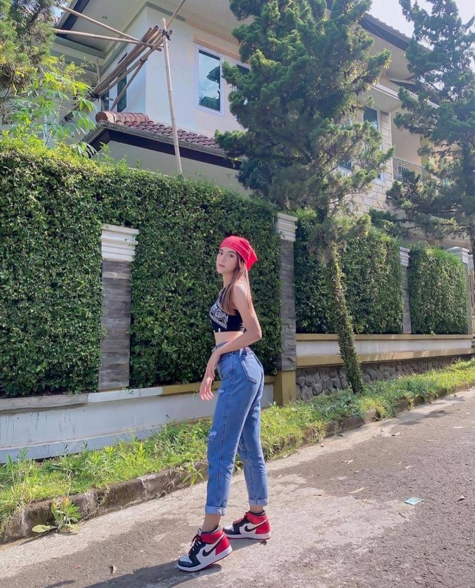 Outfit Shella StarBe (instagram.com/shella_fernanda)