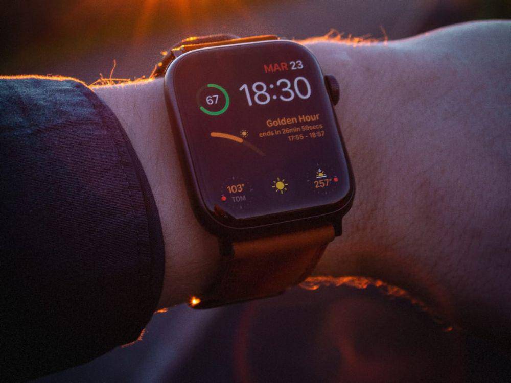 ilustrasi smartwatch (unsplash.com/Clément Lauwaert)