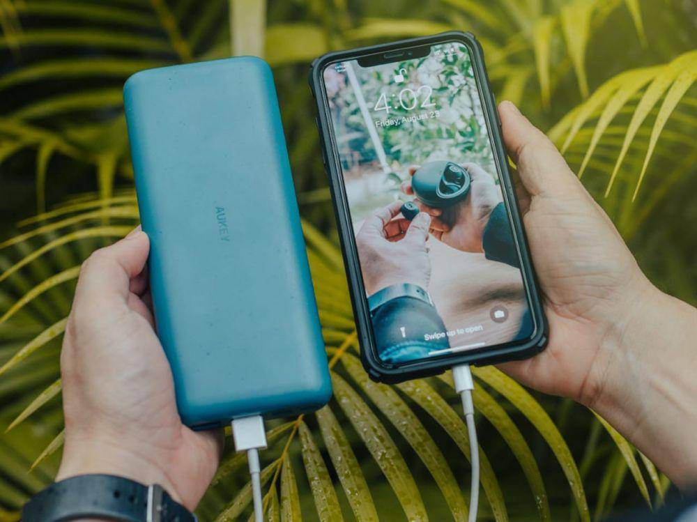 ilustrasi powerbank (unsplash.com/Screen Post)