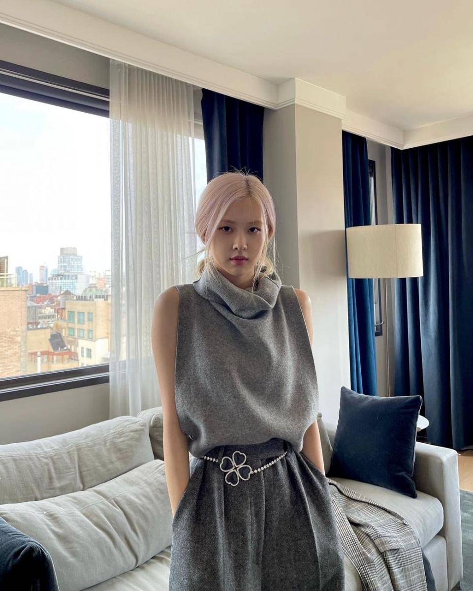 Rose BLACKPINK (instagram.com/roses_are_rosie)