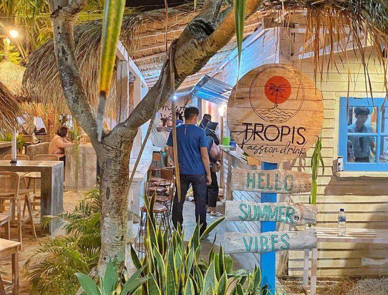 Tropis Indonesia (instagram.com/tropisindonesia)