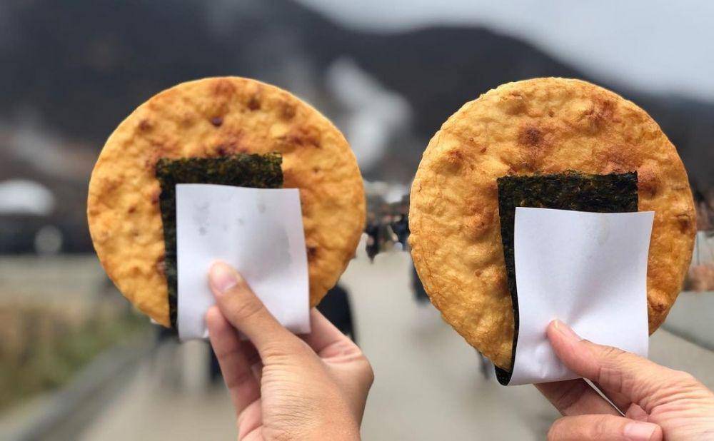 ilustrasi kudapan senbei (instagram.com/mywilsonshine)