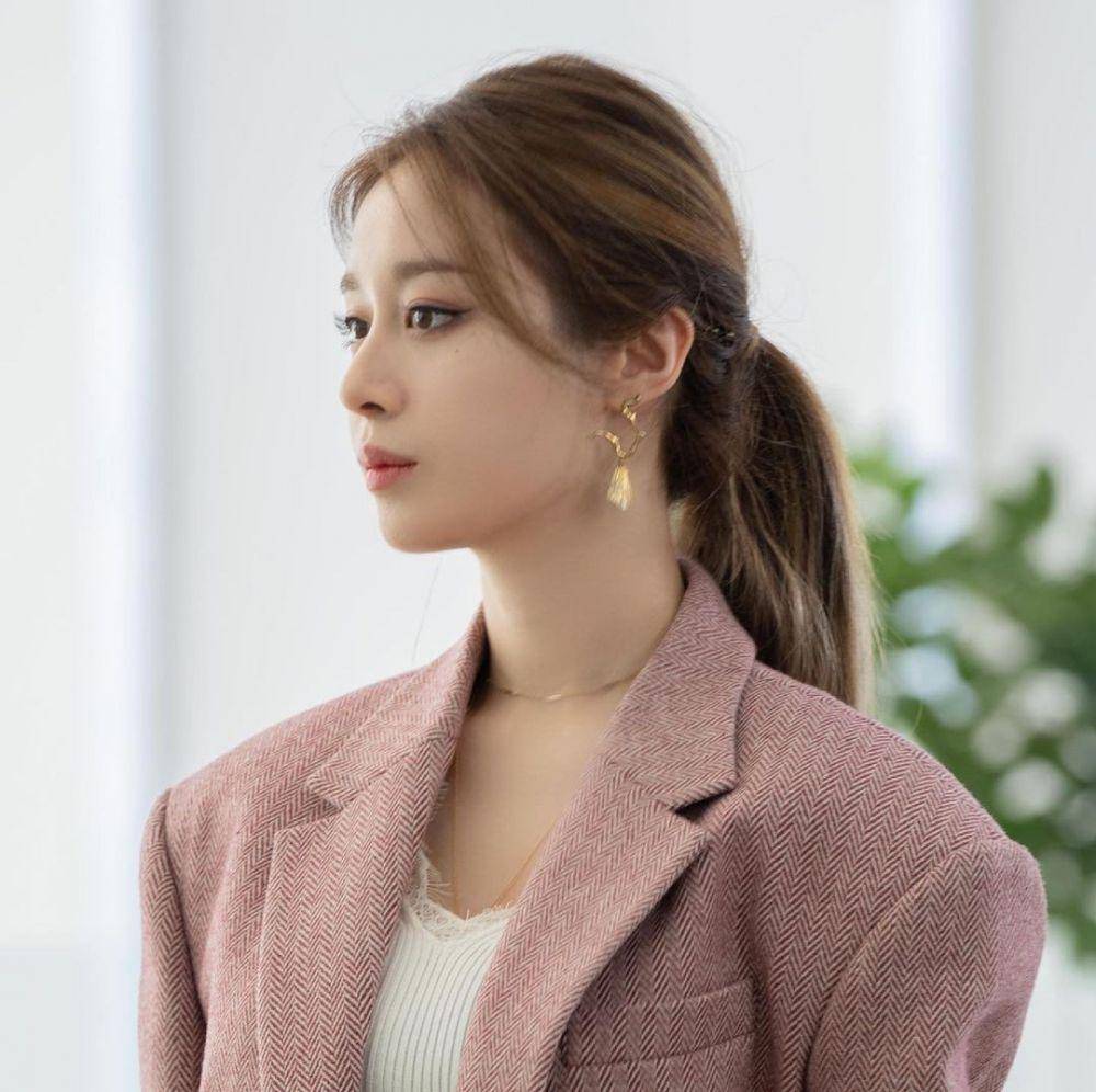 Park Ji Yeon (iinstagram.com/jiyeon2__)