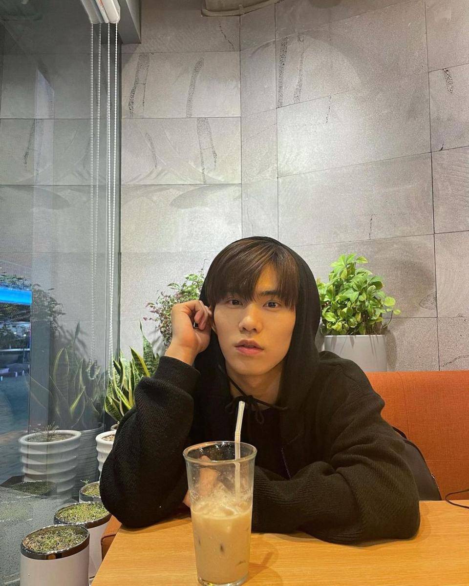 Rocky ASTRO (instagram.com/minhyuk202523)
