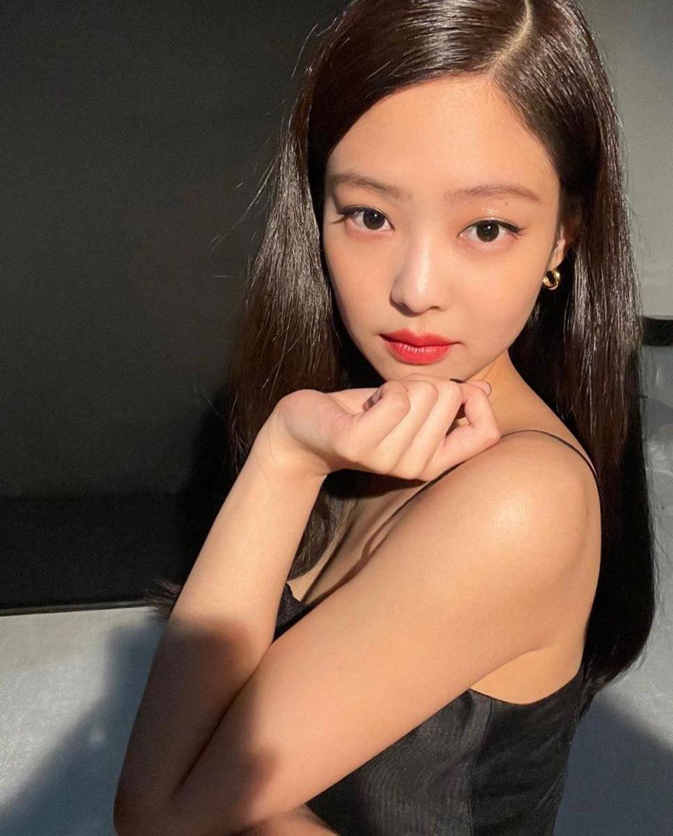 Jennie BLACKPINK (instagram.com/jennierubyjane)
