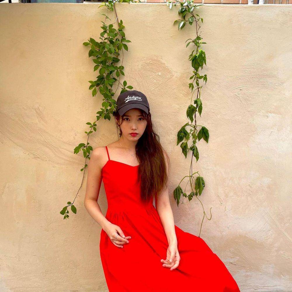 IU (instagram.com/dlwlrma)