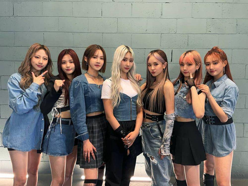 HOT ISSUE (instagram.com/hotissue_official)