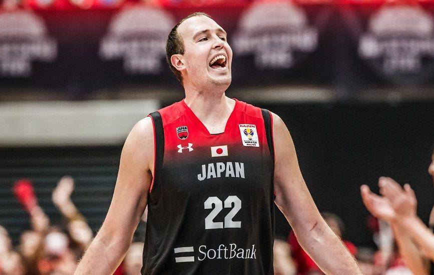 Nick Fazekas (fiba.basketball)