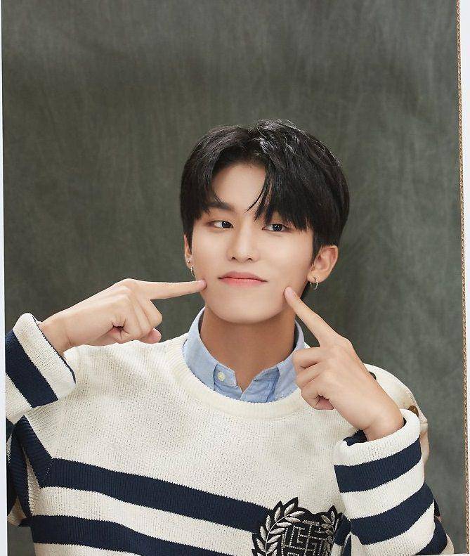 Jeongwoo TREASURE (post.naver.com/YG FAMILY)