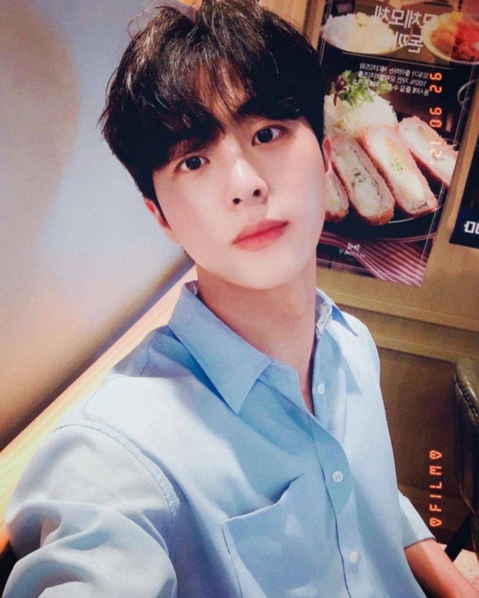 Kim Moo Joon (instagram.com/junmu_)