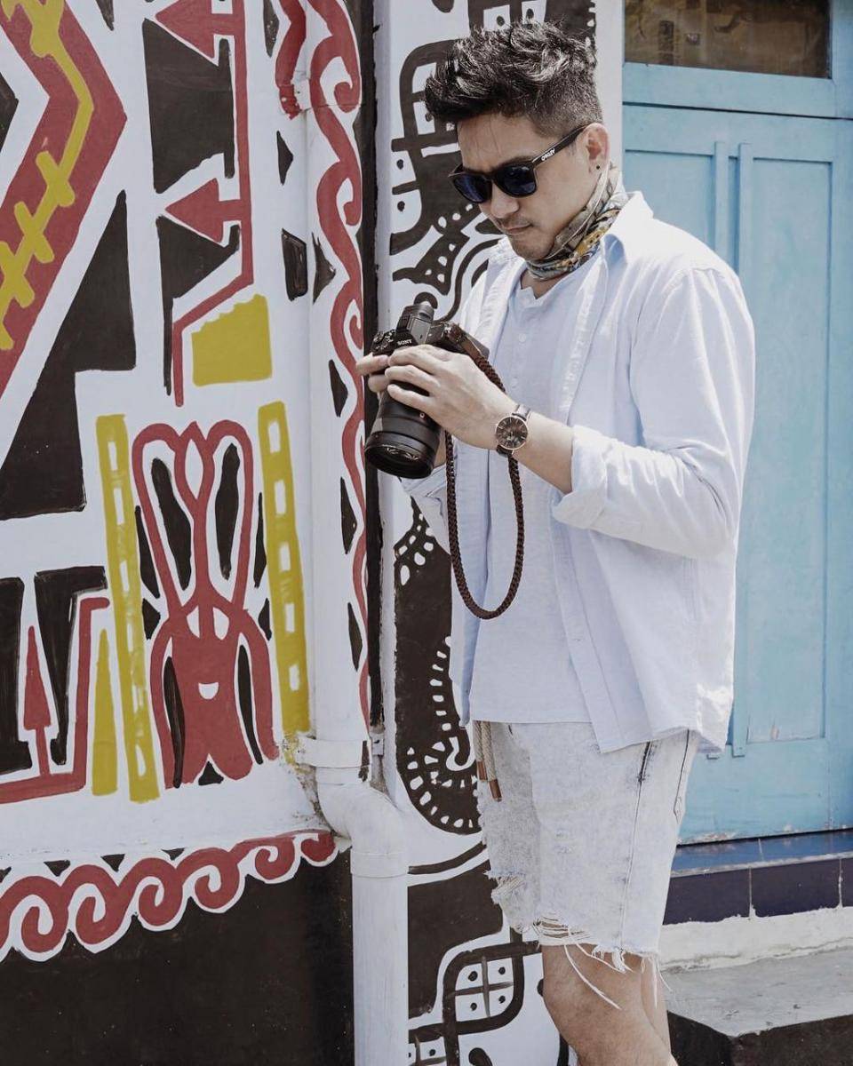 potret Ryan Delon (instagram.com/tail_wagging/)