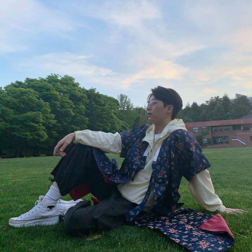 Kim Moo Joon (instagram.com/junmu_)
